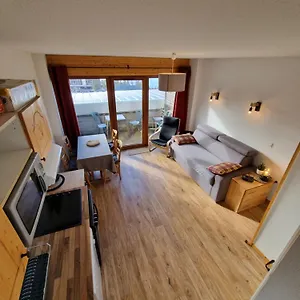 https://charmant-appartement-4-personnes-au-pied-des-pistes.hotels-rhonealpes.com